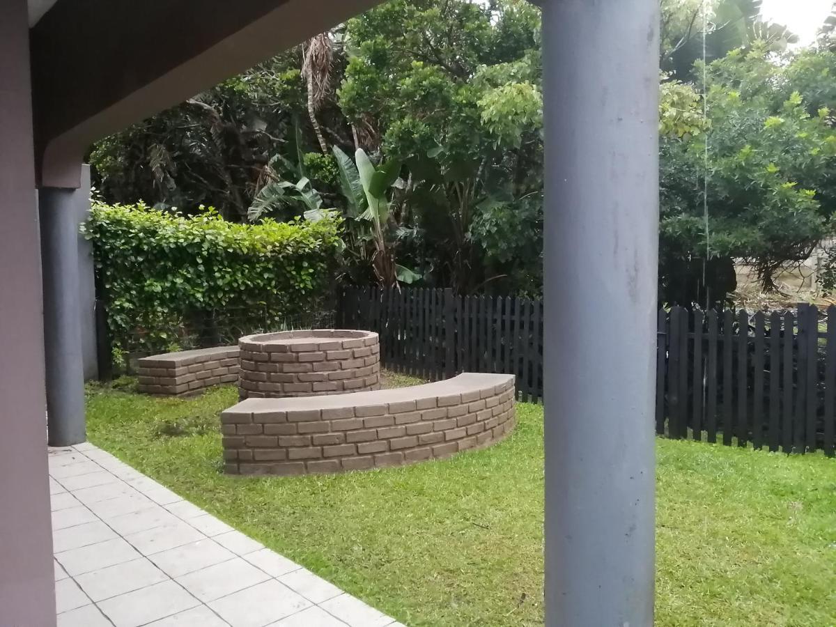 Khaya La Manzi Villa Port Edward Exterior photo